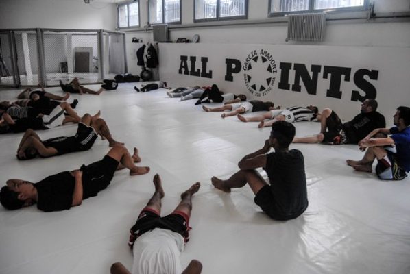 La MMA va a scuola 02 La MMA va a scuola 02